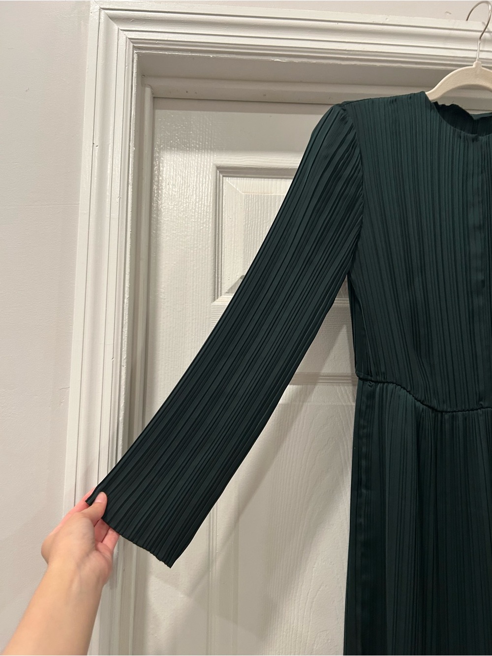 Vince Pleated Satin Long Sleeve Dress Size XS - Picture 8 of 11